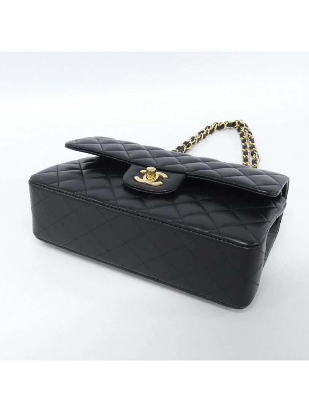Chanel Shoulder Bag Black